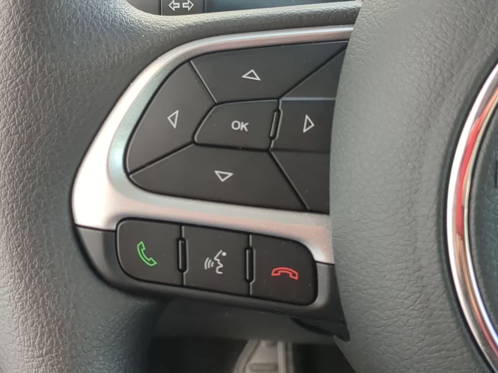 Thumbnail: 2023 Jeep Renegade - 23