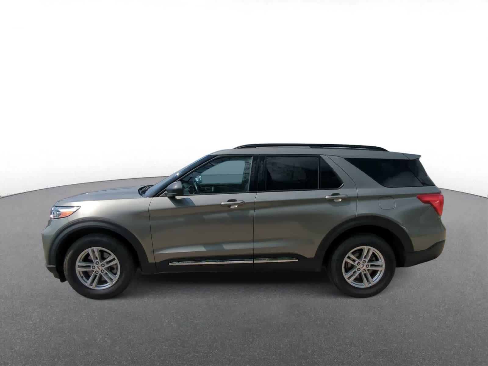 Thumbnail: 2020 Ford Explorer - 5