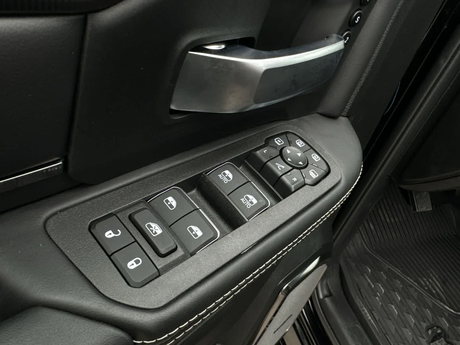 Thumbnail: 2026 RAM 2500 - 18