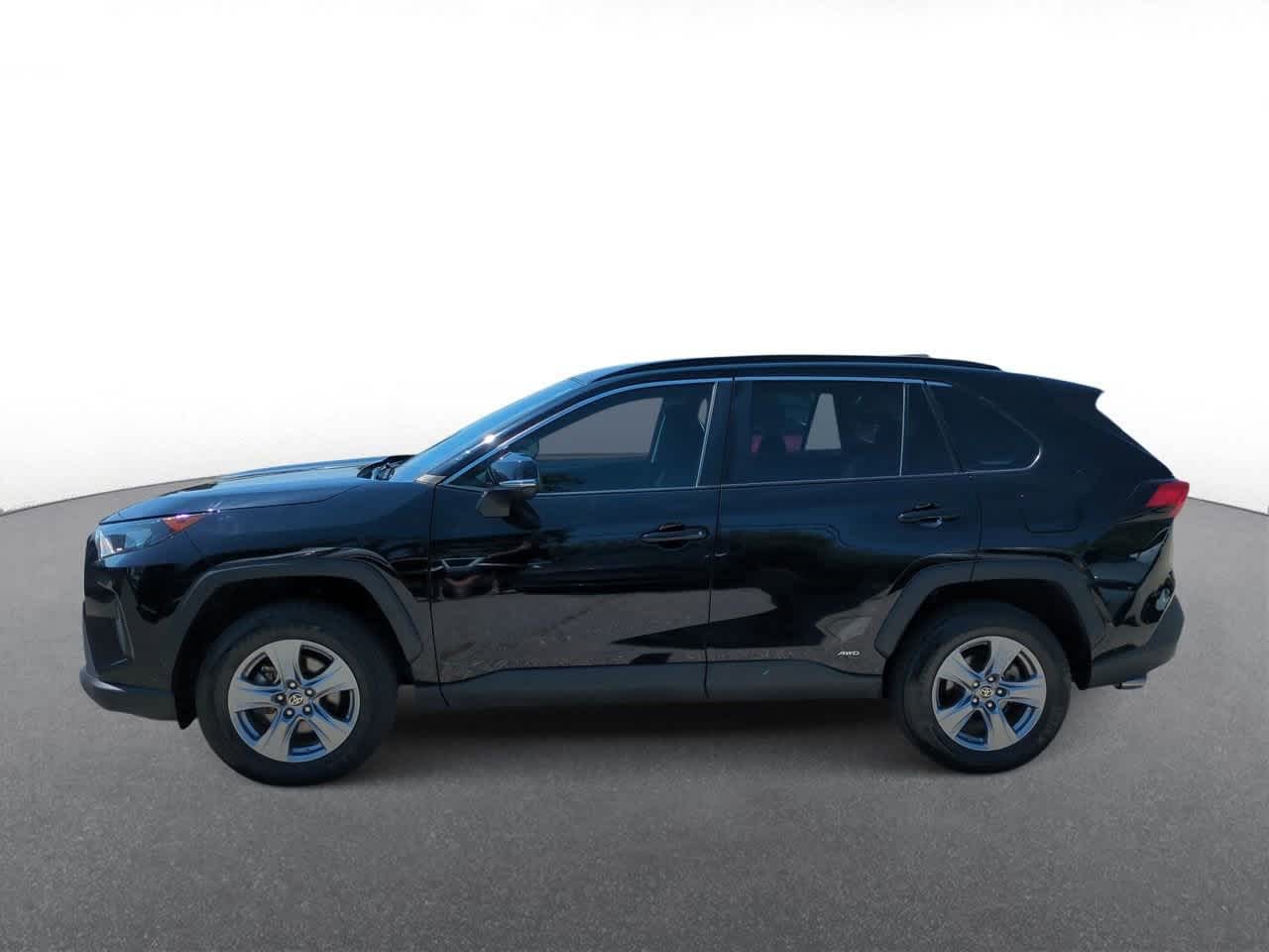 Thumbnail: 2022 Toyota RAV4 - 5