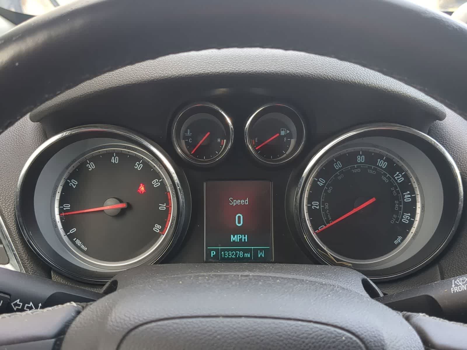 Thumbnail: 2015 Buick Encore - 31