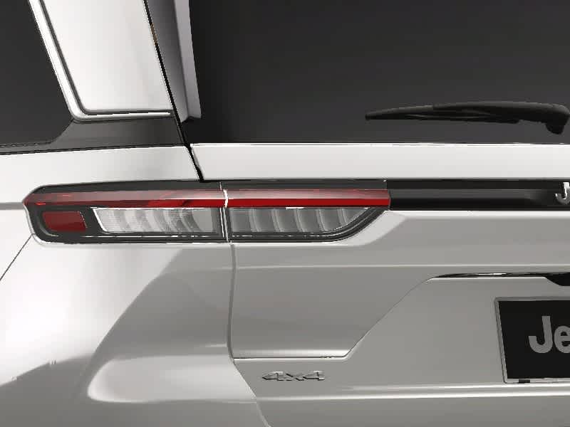 2025 Jeep Grand Cherokee Limited Edition 12