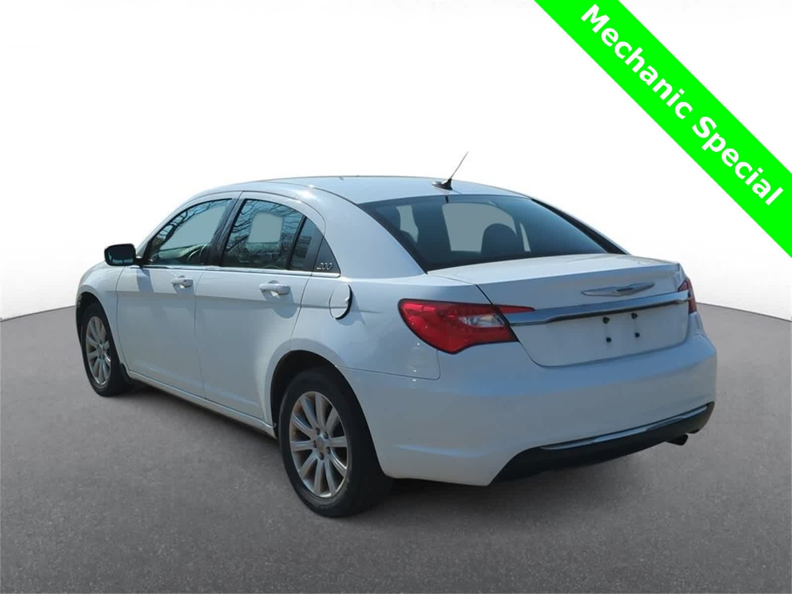 Thumbnail: 2012 Chrysler 200 - 6