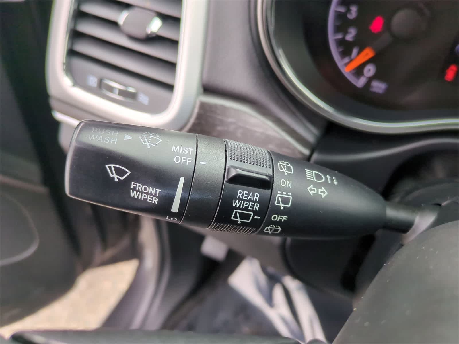 Thumbnail: 2018 Jeep Grand Cherokee - 26