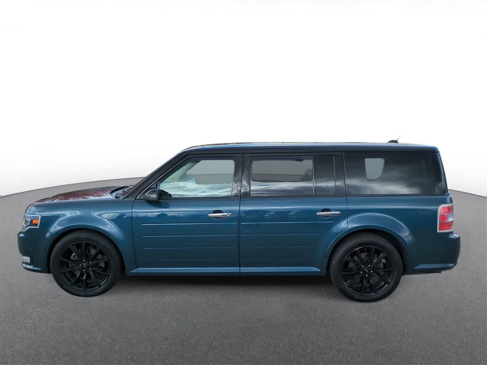 Thumbnail: 2016 Ford Flex - 5