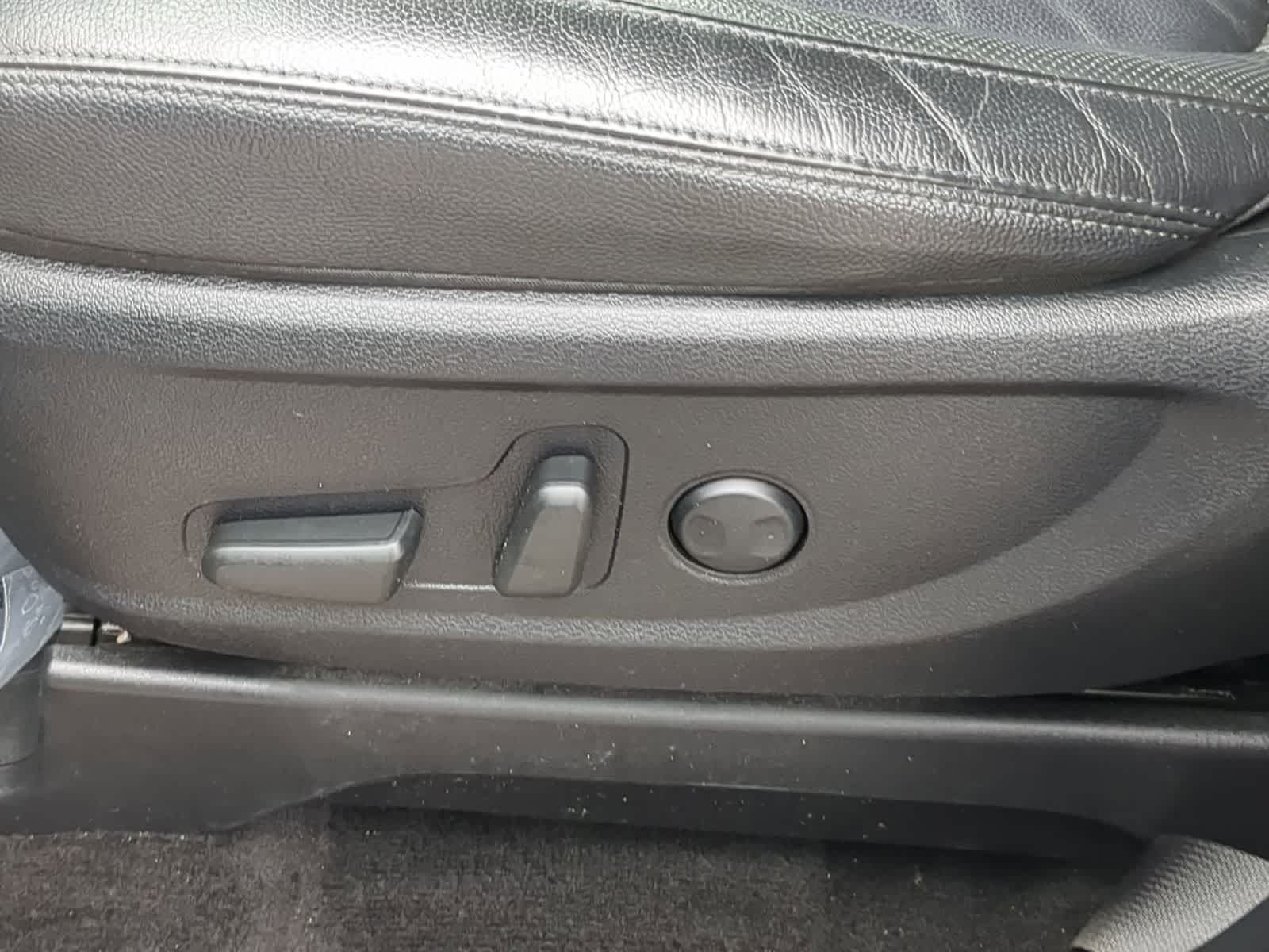 Thumbnail: 2022 Hyundai Palisade - 17