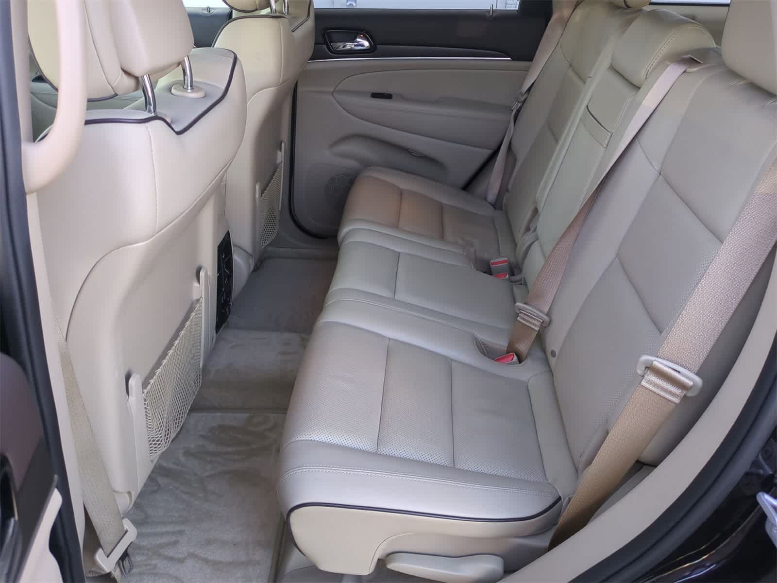 Thumbnail: 2019 Jeep Grand Cherokee - 20