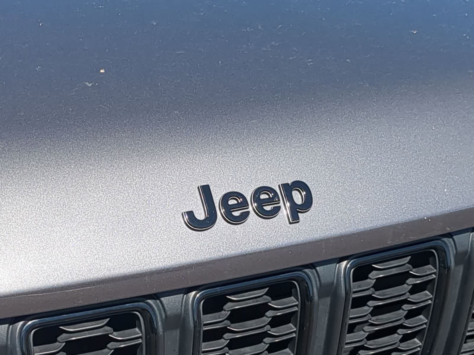 Thumbnail: 2022 Jeep Grand Cherokee L - 12