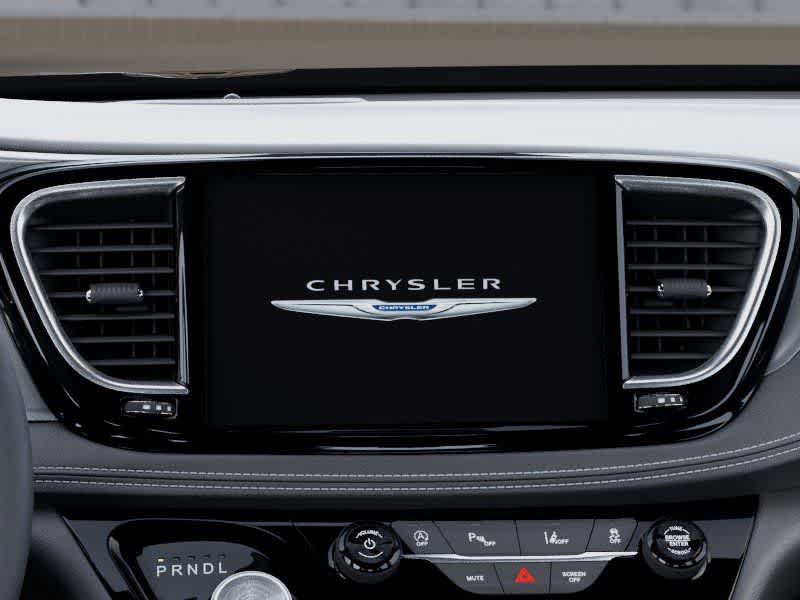 Thumbnail: 2026 Chrysler Pacifica - 18