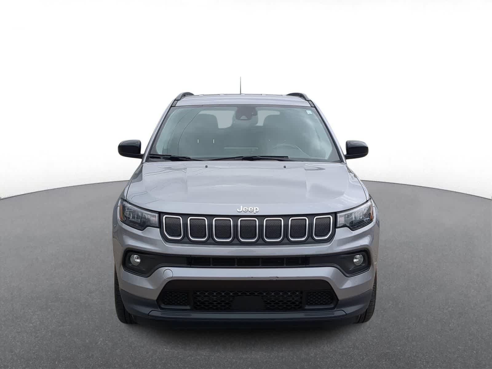 Thumbnail: 2022 Jeep Compass - 3