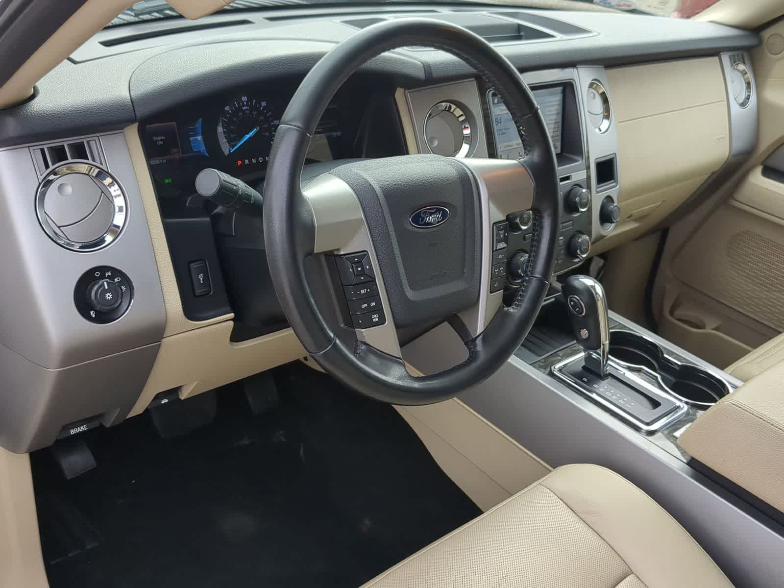 Thumbnail: 2016 Ford Expedition - 10