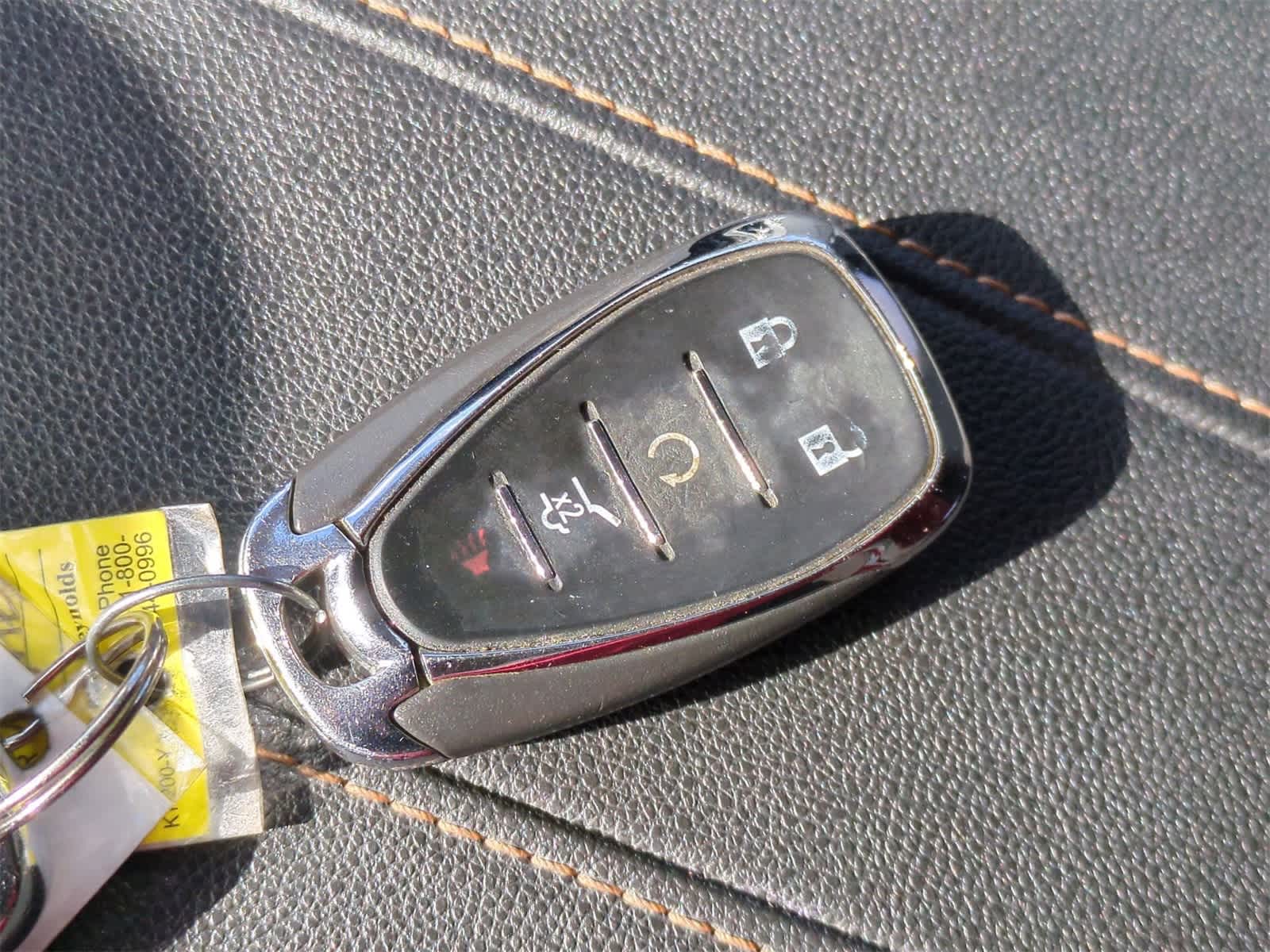 Thumbnail: 2020 Chevrolet Traverse - 34