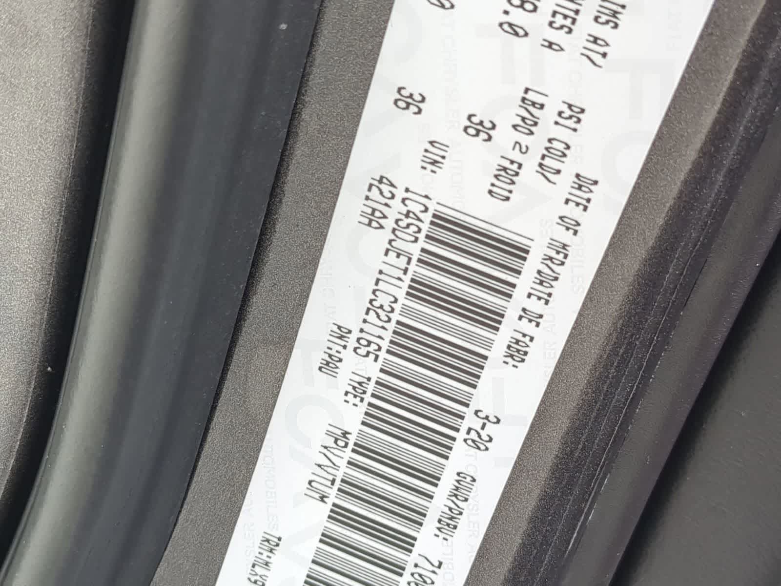 Thumbnail: 2020 Dodge Durango - 43