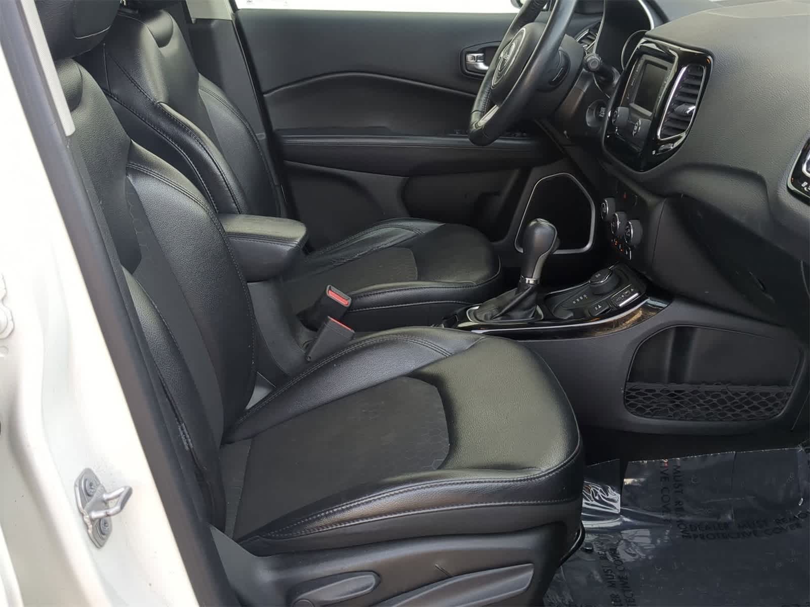 Thumbnail: 2018 Jeep Compass - 28