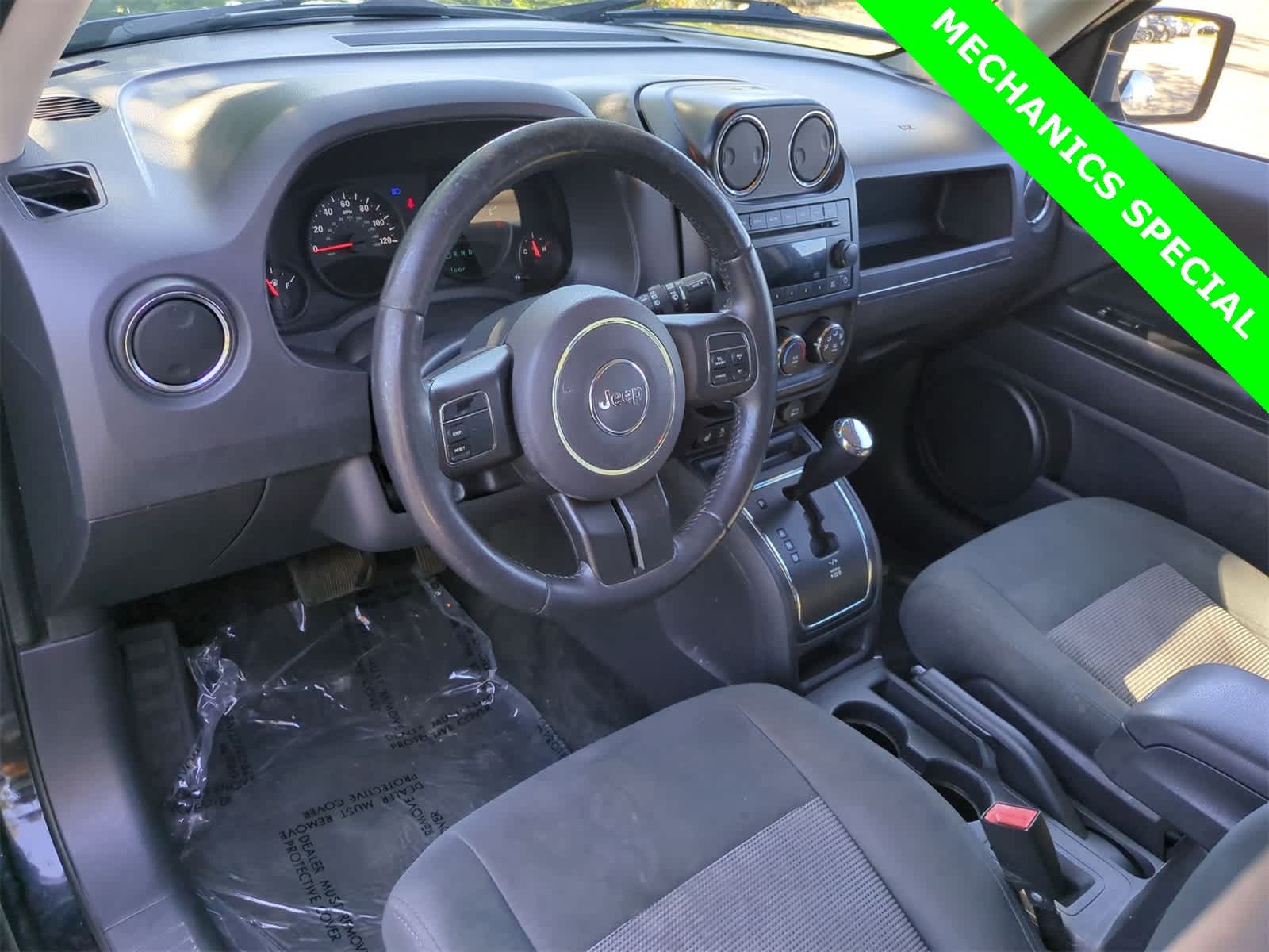 Thumbnail: 2012 Jeep Patriot - 10