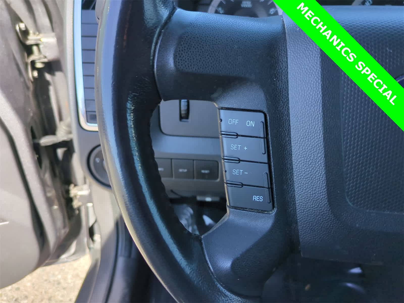 Thumbnail: 2012 Ford Escape - 24