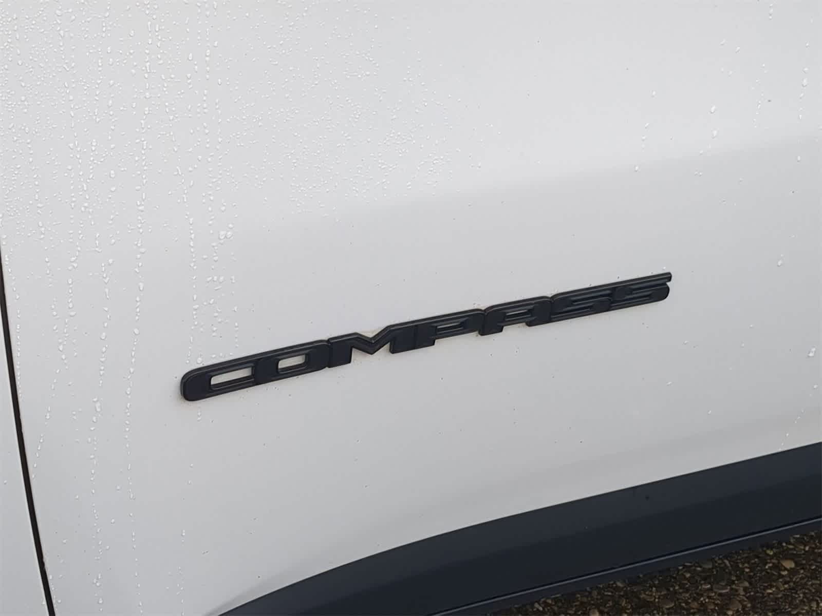 Thumbnail: 2018 Jeep Compass - 13