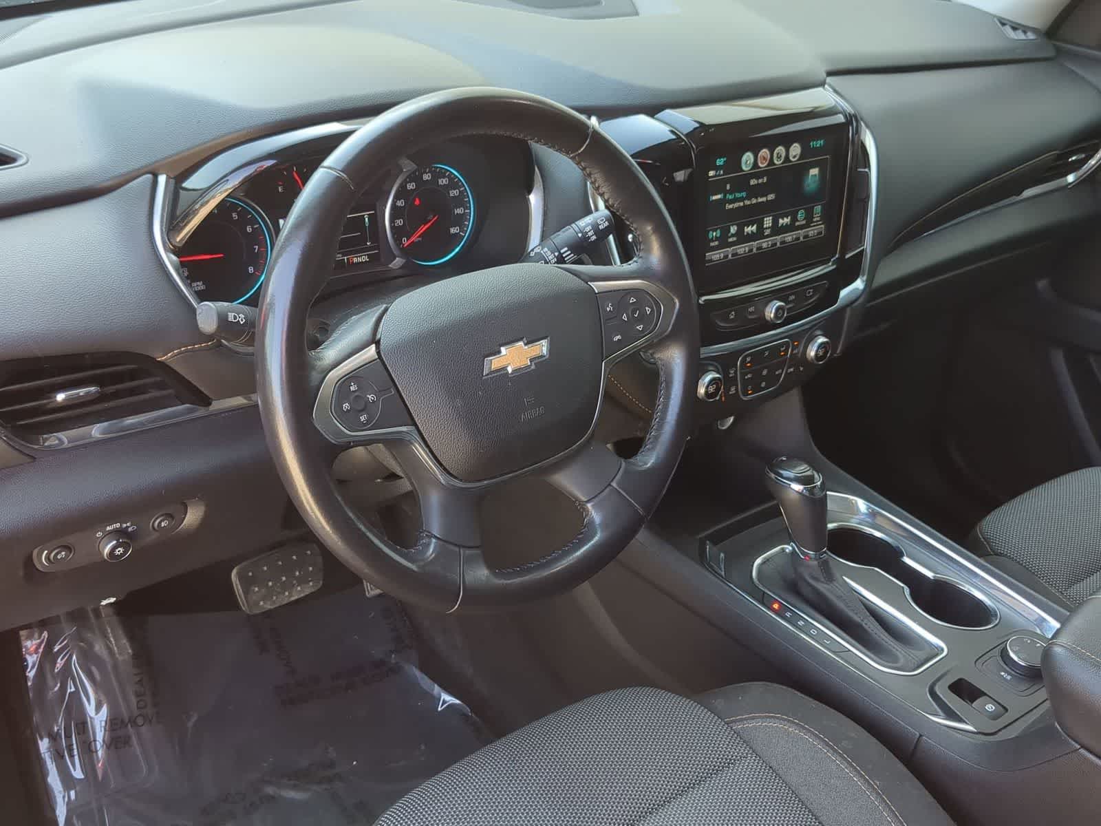 Thumbnail: 2018 Chevrolet Traverse - 10