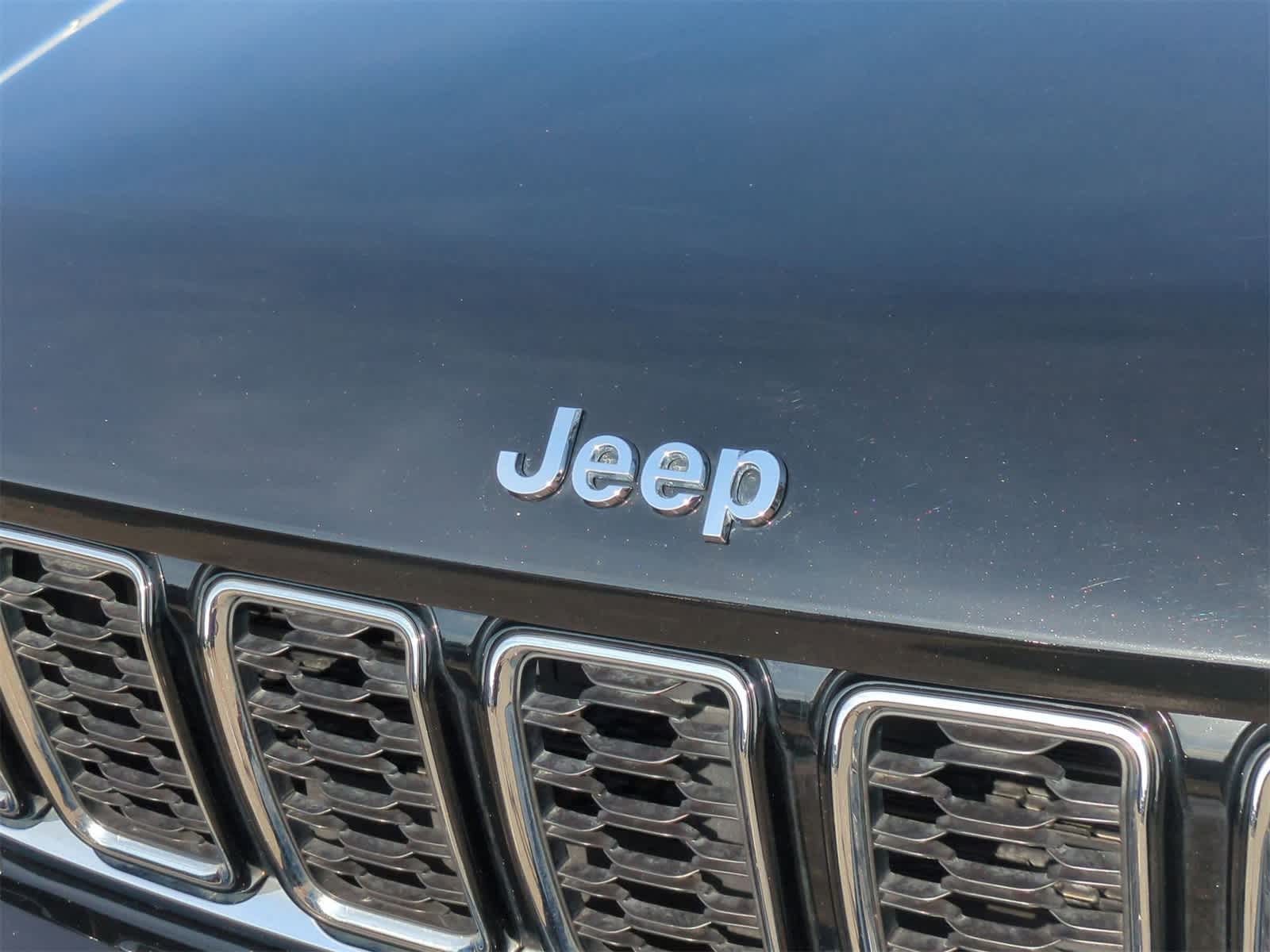 Thumbnail: 2023 Jeep Grand Cherokee L - 12