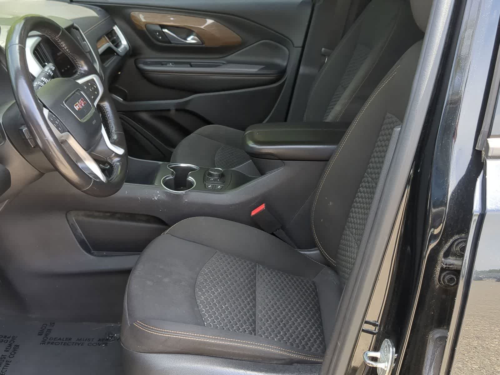Thumbnail: 2020 GMC Terrain - 15
