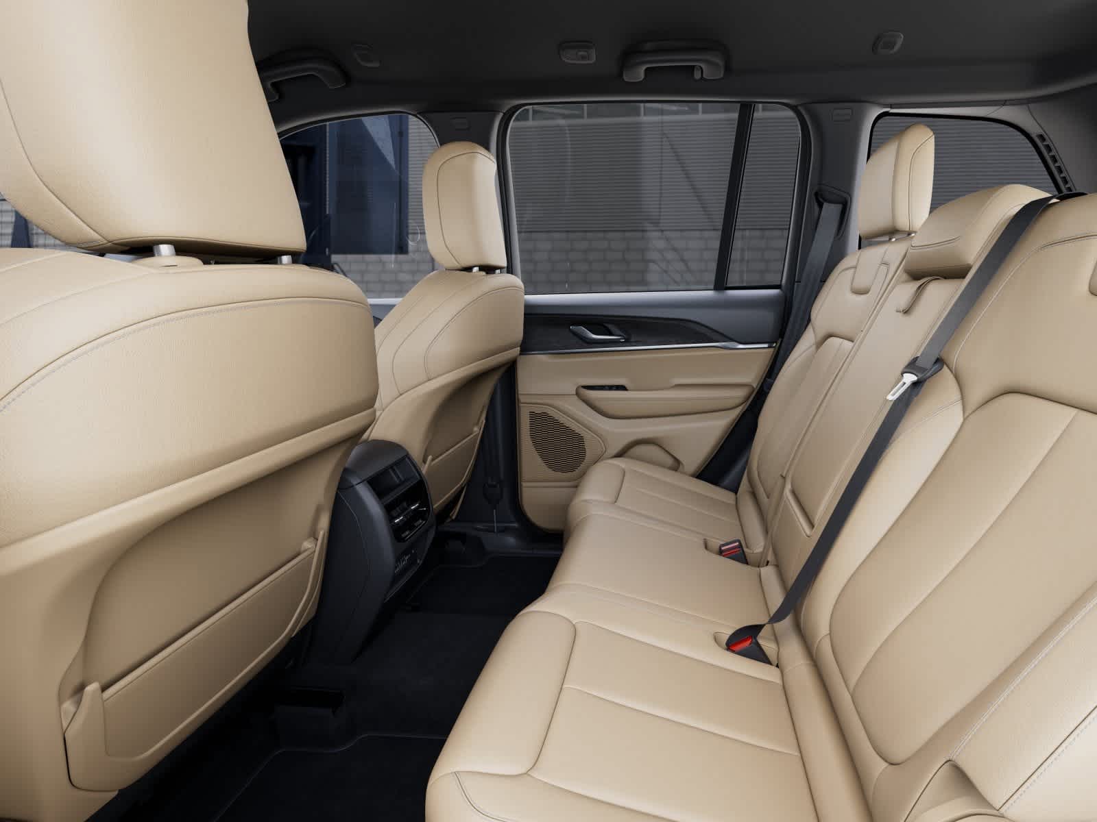 Thumbnail: 2025 Jeep Grand Cherokee - 23