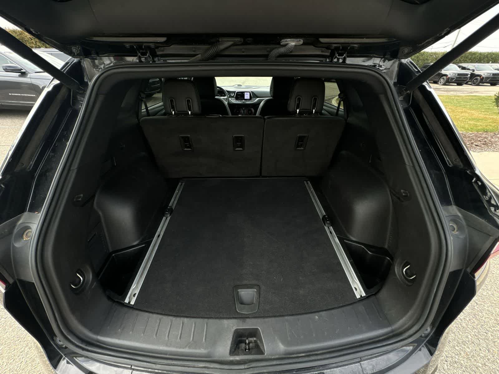 Thumbnail: 2020 Chevrolet Blazer - 35