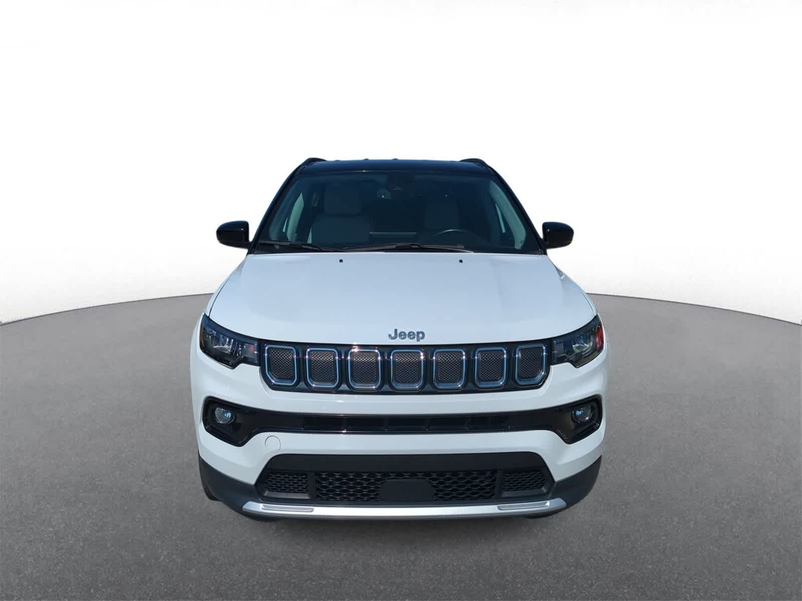 Thumbnail: 2022 Jeep Compass - 3