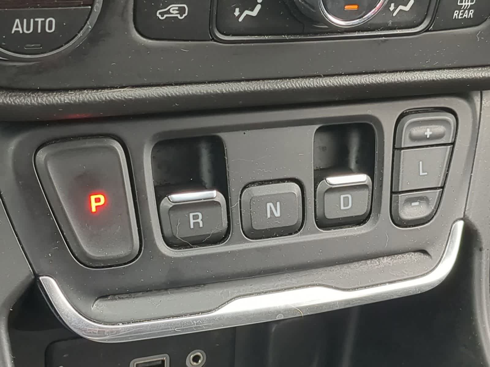 Thumbnail: 2020 GMC Terrain - 30