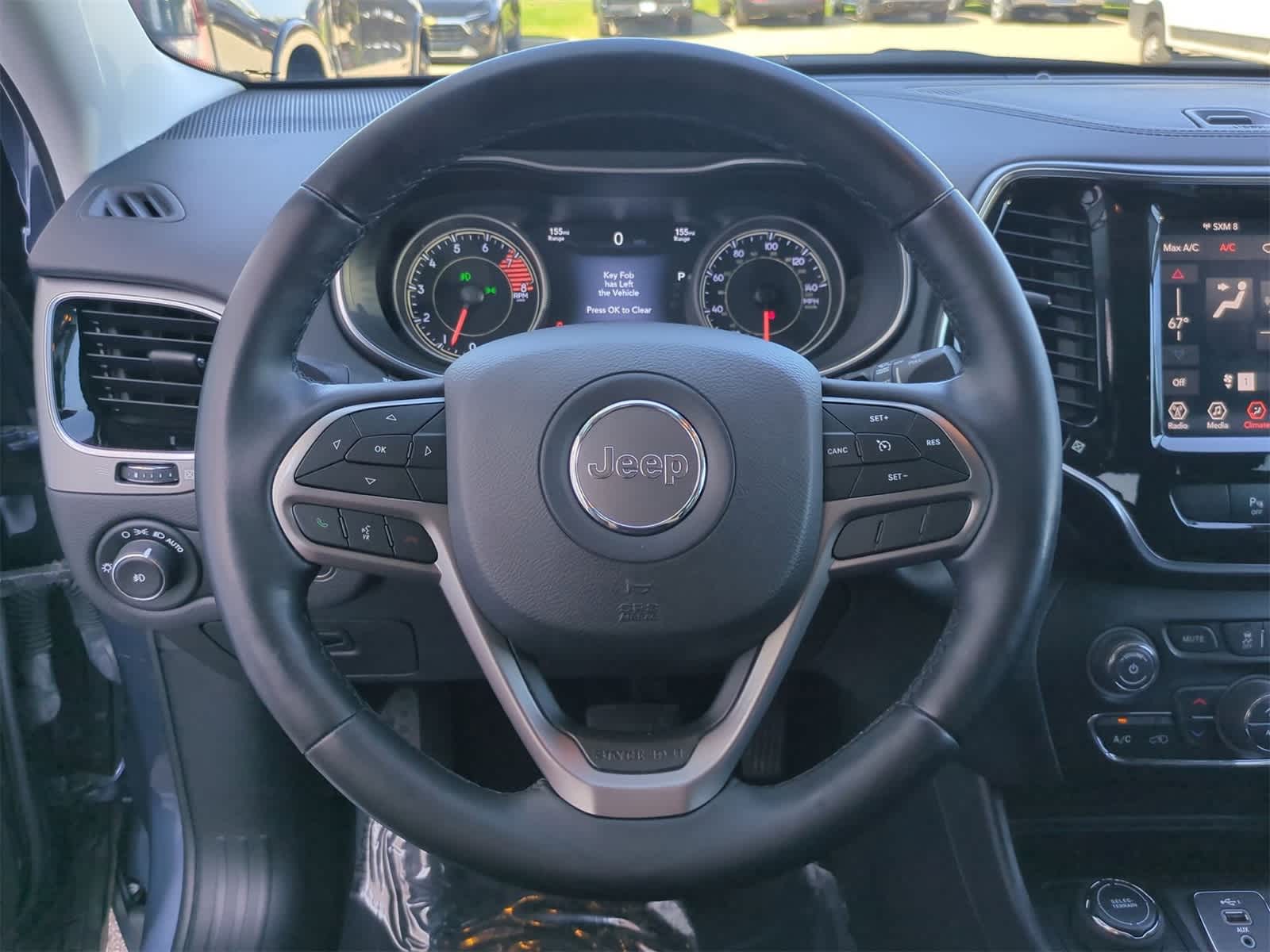 Thumbnail: 2019 Jeep Cherokee - 22