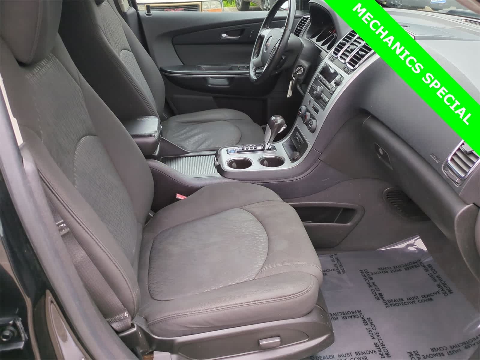 Thumbnail: 2011 GMC Acadia - 19