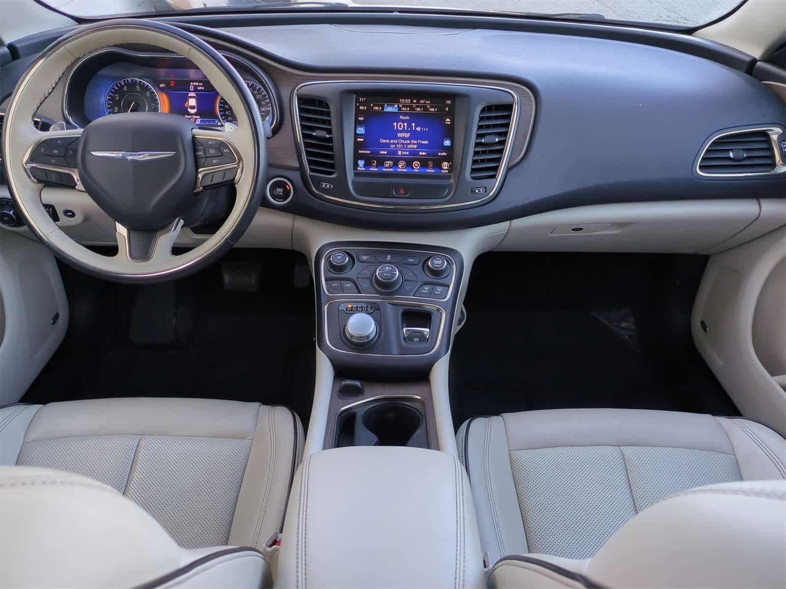 Thumbnail: 2015 Chrysler 200 - 15