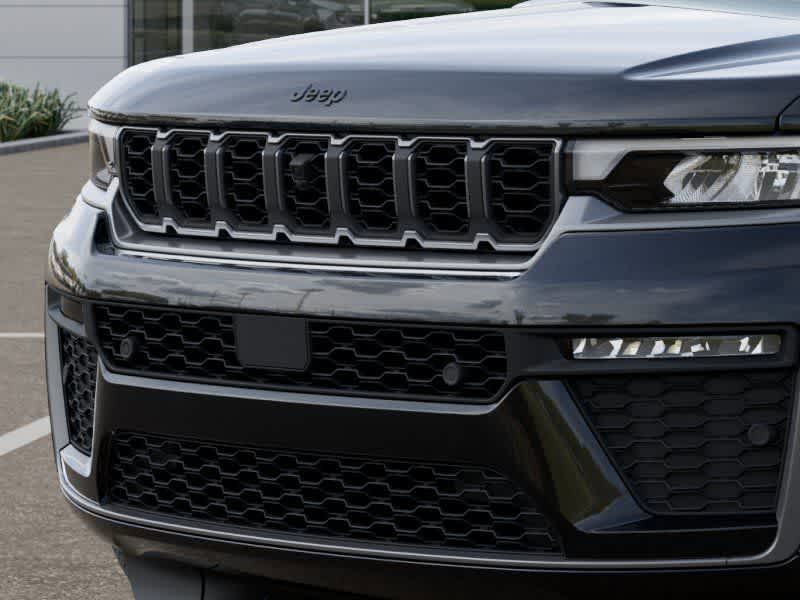 Thumbnail: 2026 Jeep Grand Cherokee L - 11