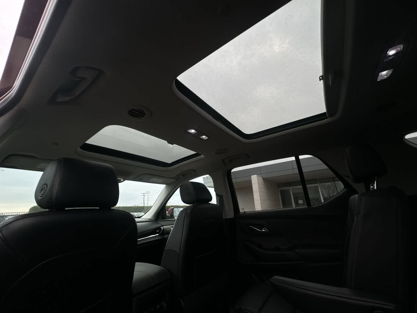 Thumbnail: 2019 Chevrolet Traverse - 20