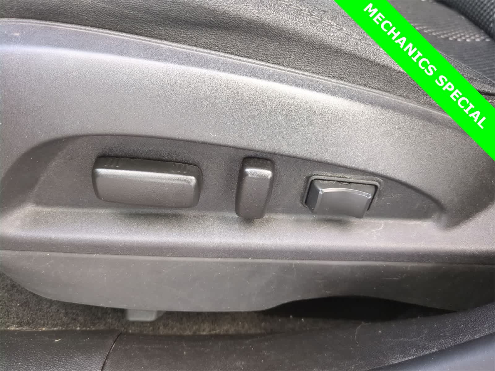 Thumbnail: 2016 GMC Terrain - 17