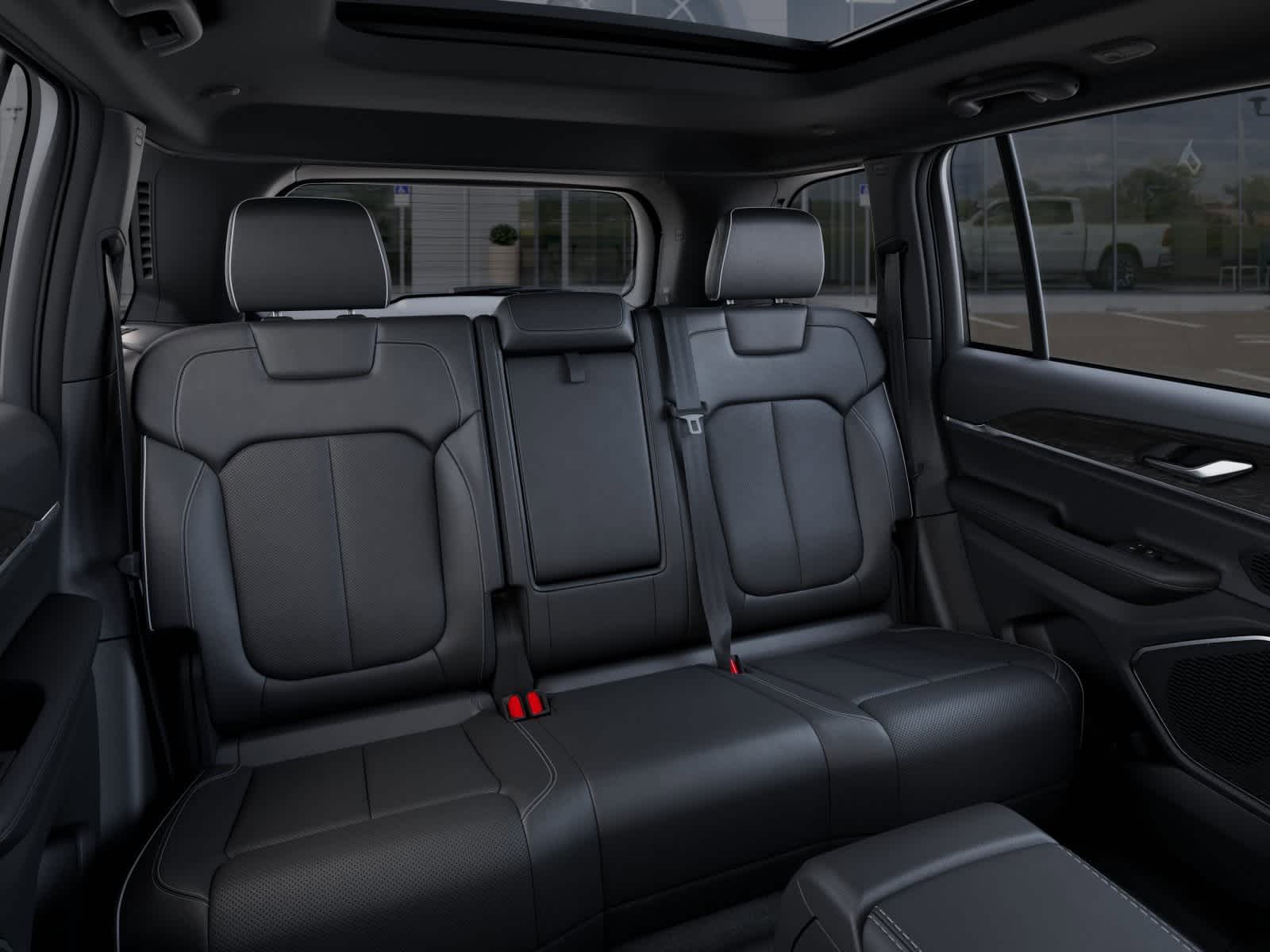 Thumbnail: 2026 Jeep Grand Cherokee - 15