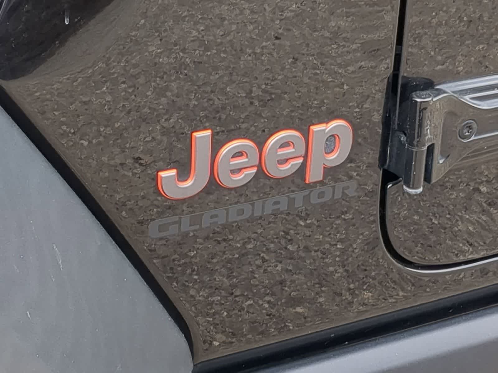 Thumbnail: 2022 Jeep Gladiator - 12