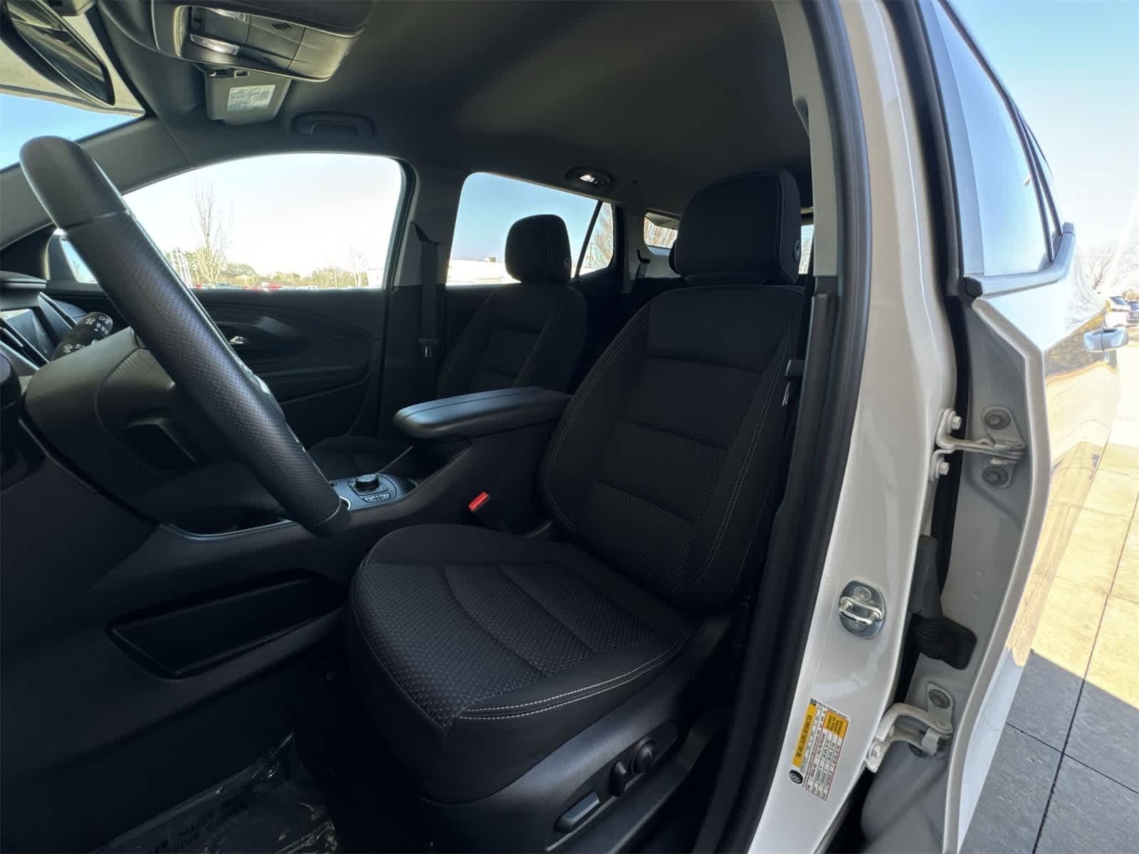 Thumbnail: 2024 GMC Terrain - 17