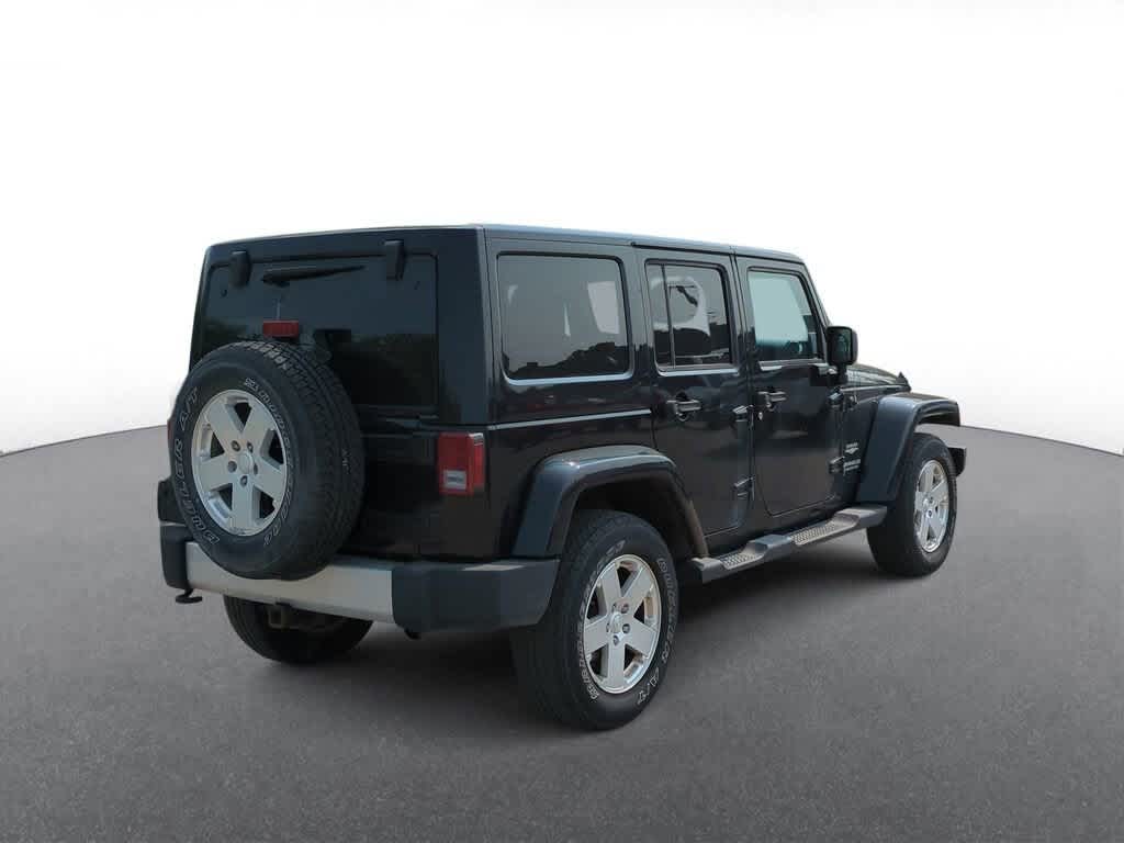 Thumbnail: 2011 Jeep Wrangler - 8
