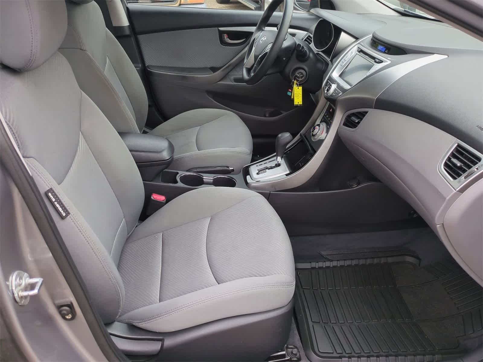 Thumbnail: 2011 Hyundai Elantra - 19