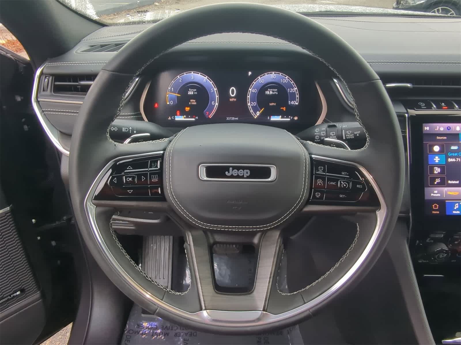 Thumbnail: 2023 Jeep Grand Cherokee - 29