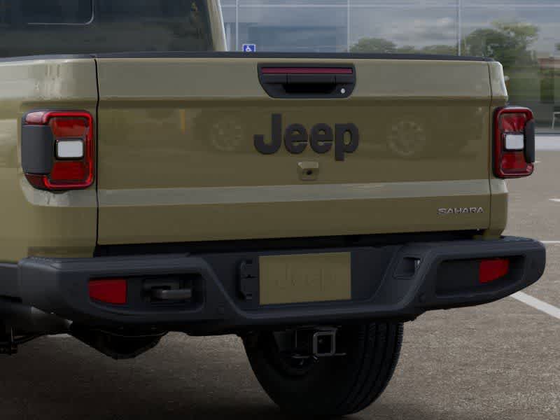 Thumbnail: 2026 Jeep Gladiator - 13