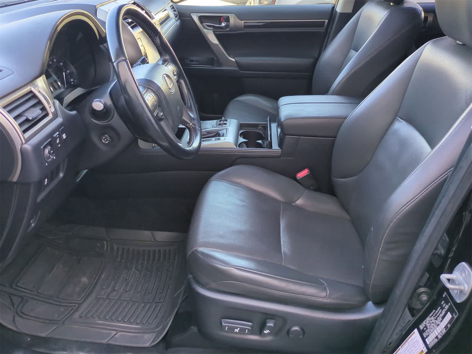 Thumbnail: 2015 Lexus GX - 16