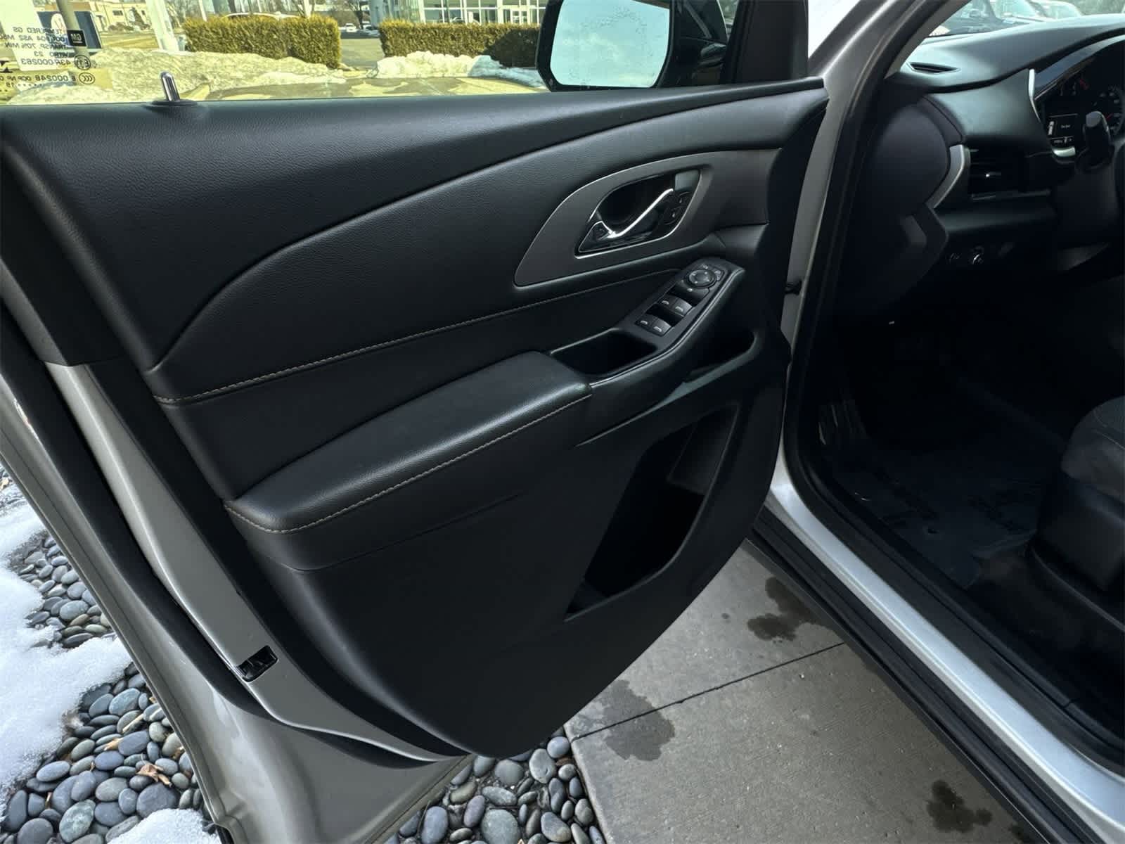 Thumbnail: 2019 Chevrolet Traverse - 30