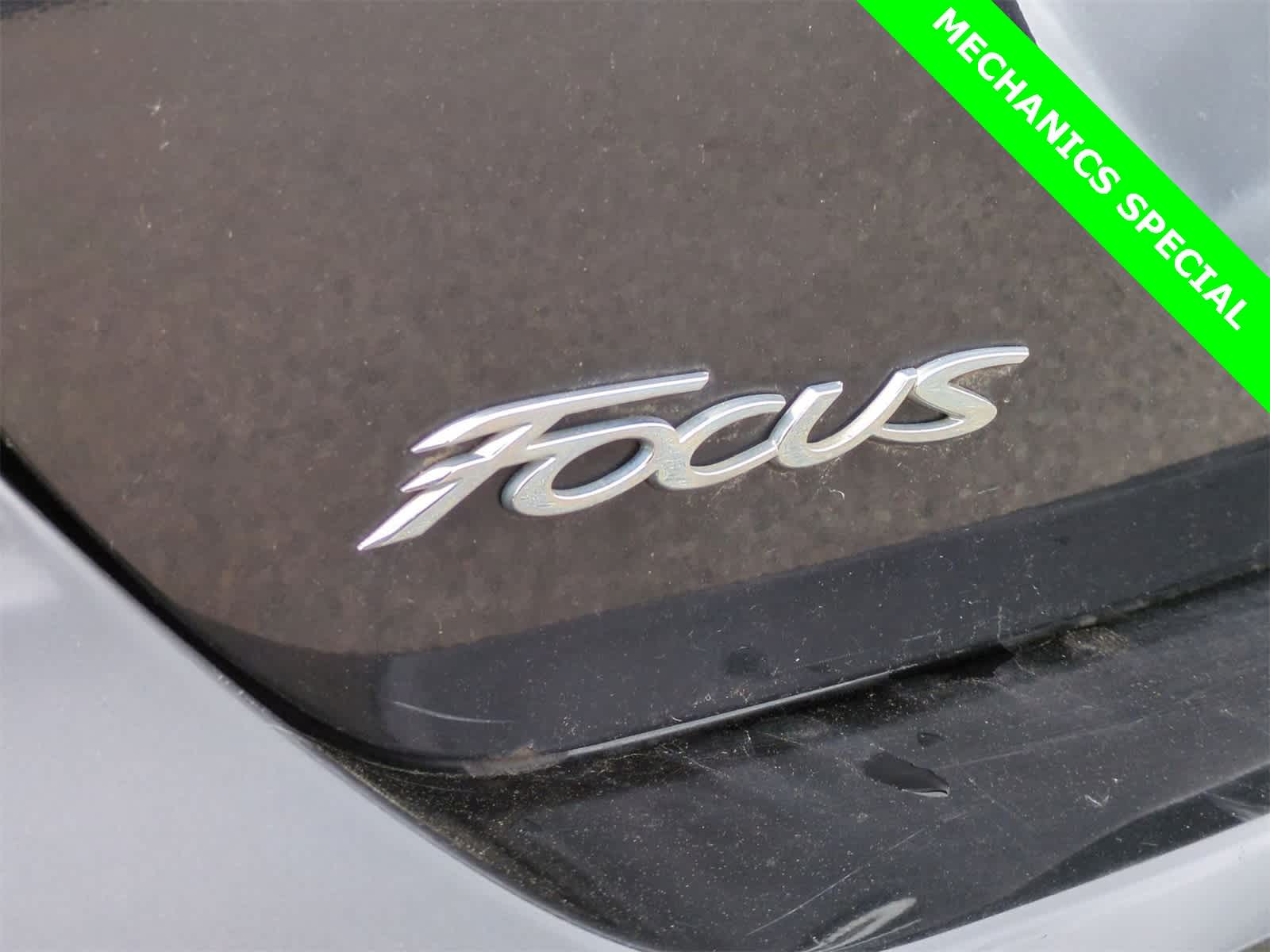 Thumbnail: 2012 Ford Focus - 12