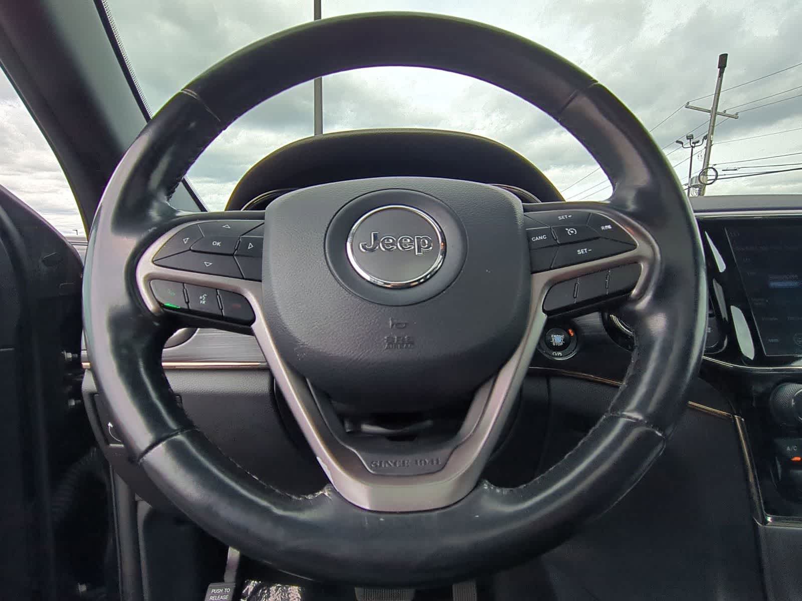 Thumbnail: 2020 Jeep Grand Cherokee - 23