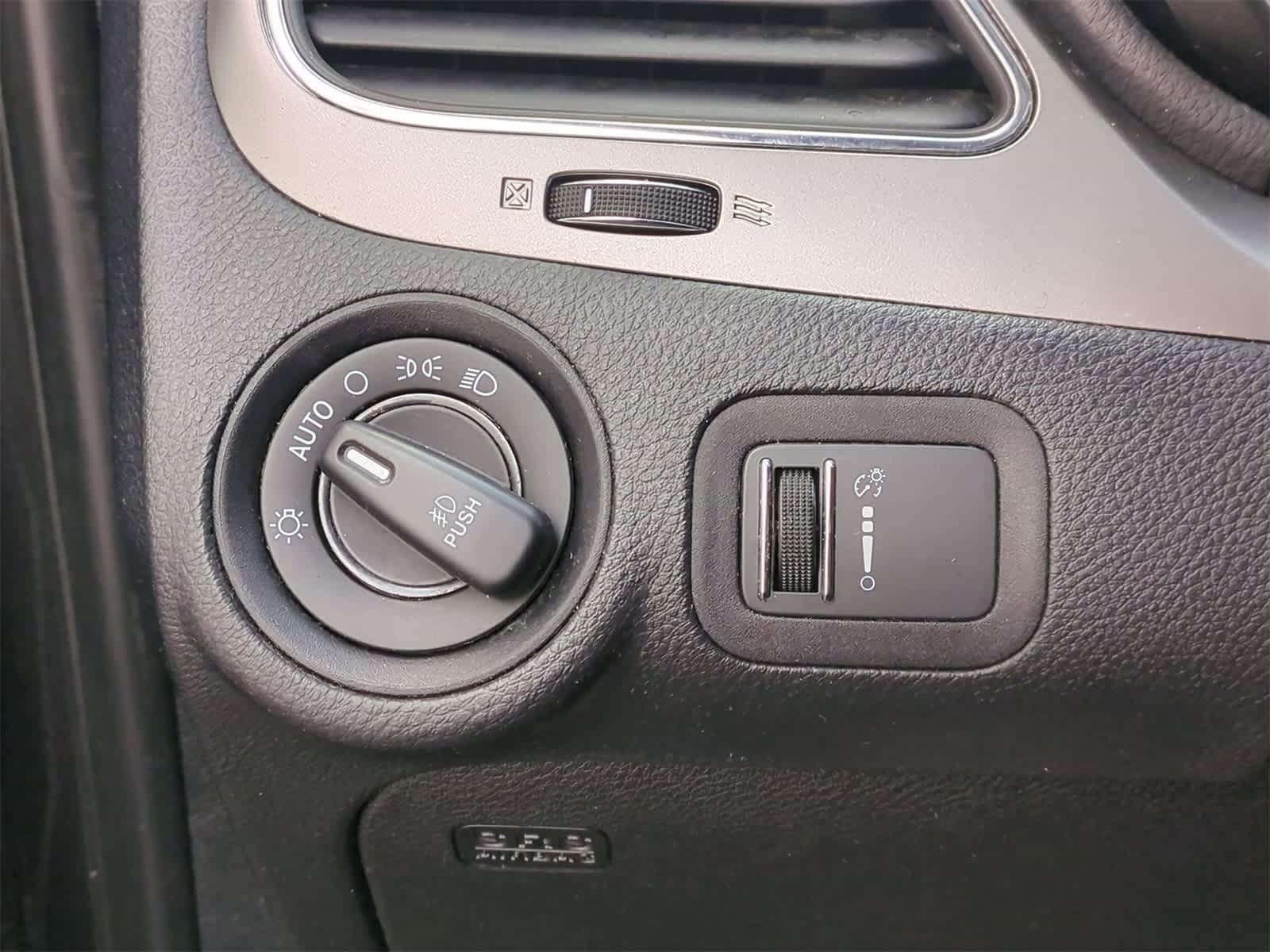 Thumbnail: 2015 Dodge Journey - 27