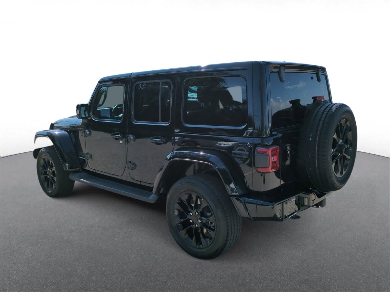 Thumbnail: 2023 Jeep Wrangler - 6