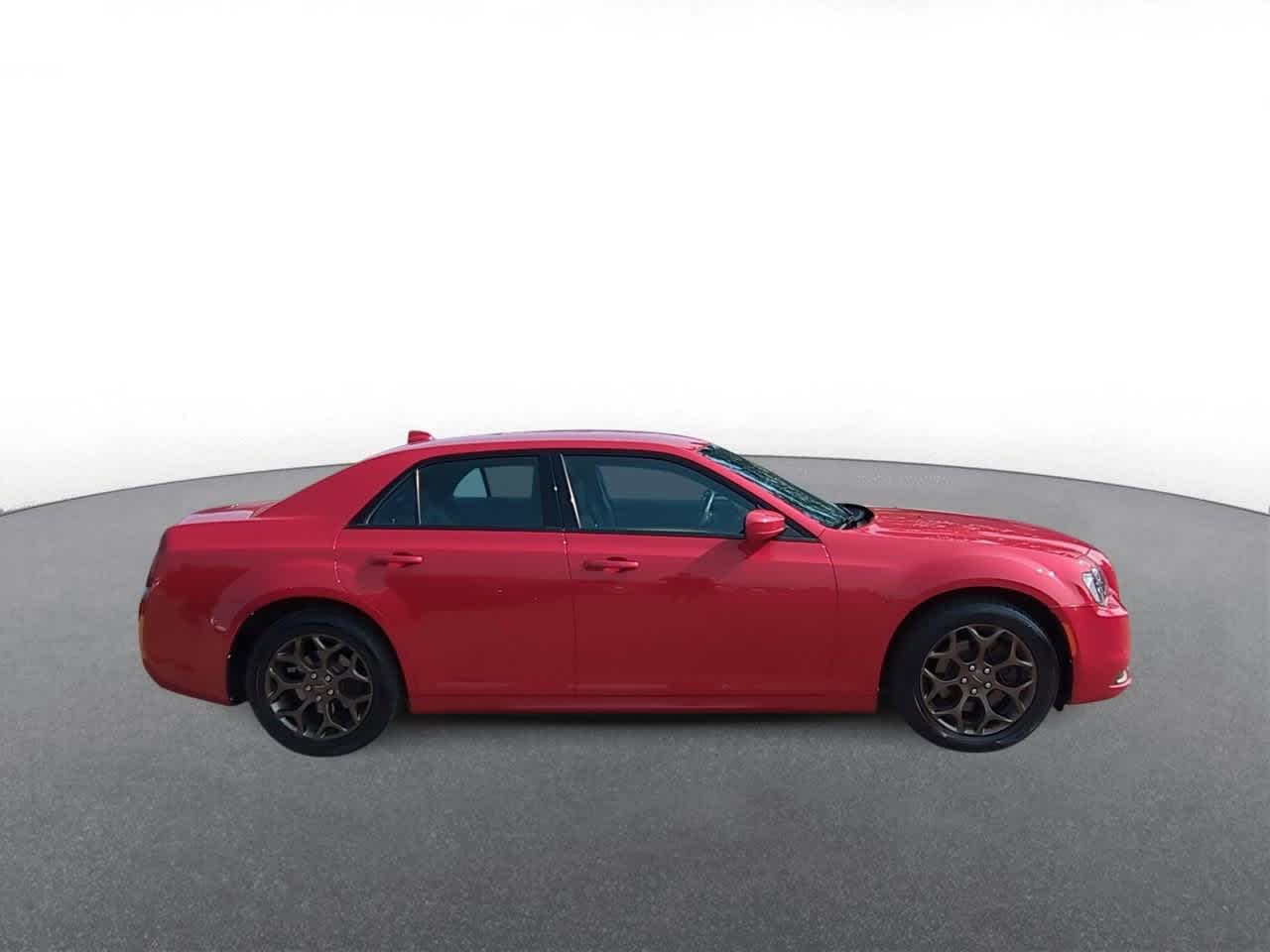Thumbnail: 2017 Chrysler 300 - 9