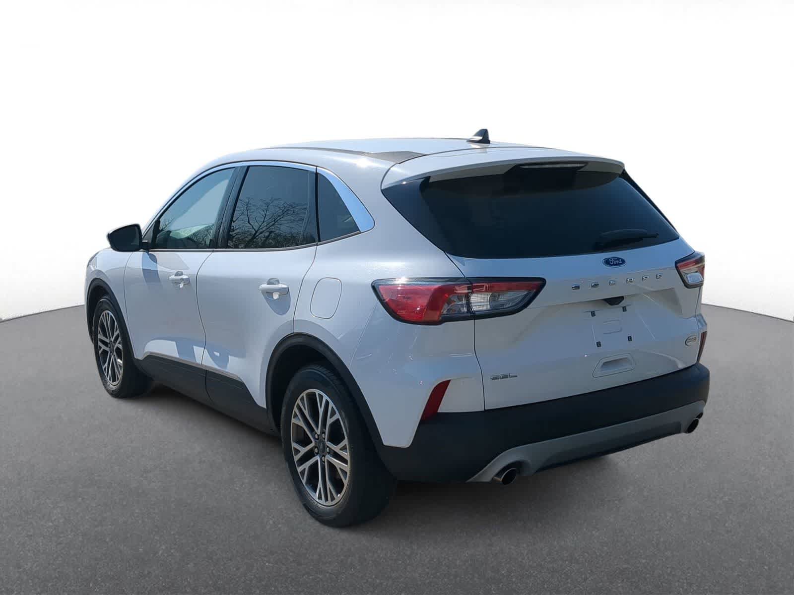 Thumbnail: 2022 Ford Escape - 6