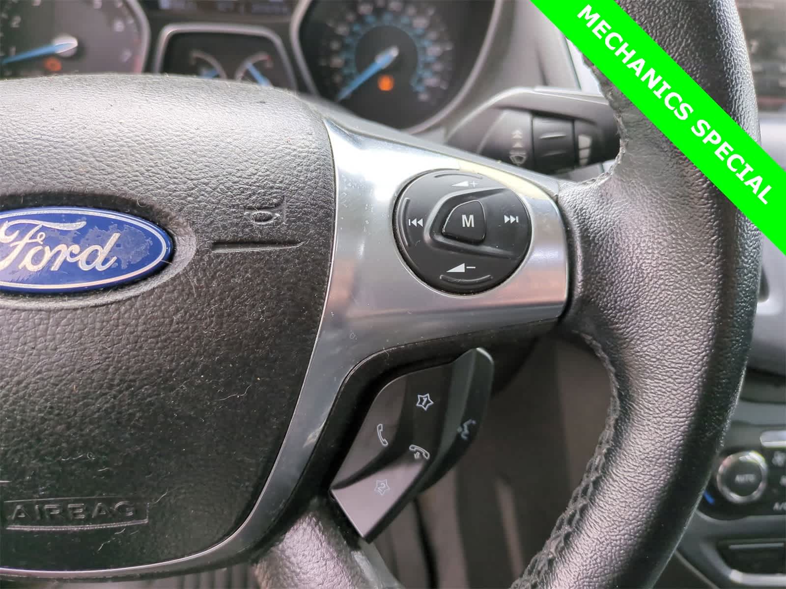 Thumbnail: 2012 Ford Focus - 22